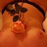 Sex in Zürich - Süsse Sara (Schweizerin) mit weiblichen Rundungen