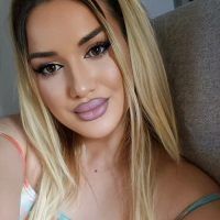 Maya, blondes Girl will Sex und Spaß.