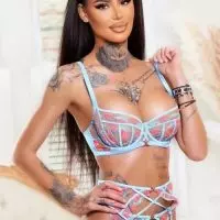 Alyson, Hot Latina mit Full Service.